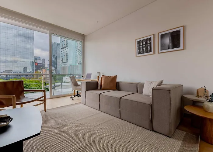 307 1br Capitalia Modern With Rooftop Jacuzzi Gym